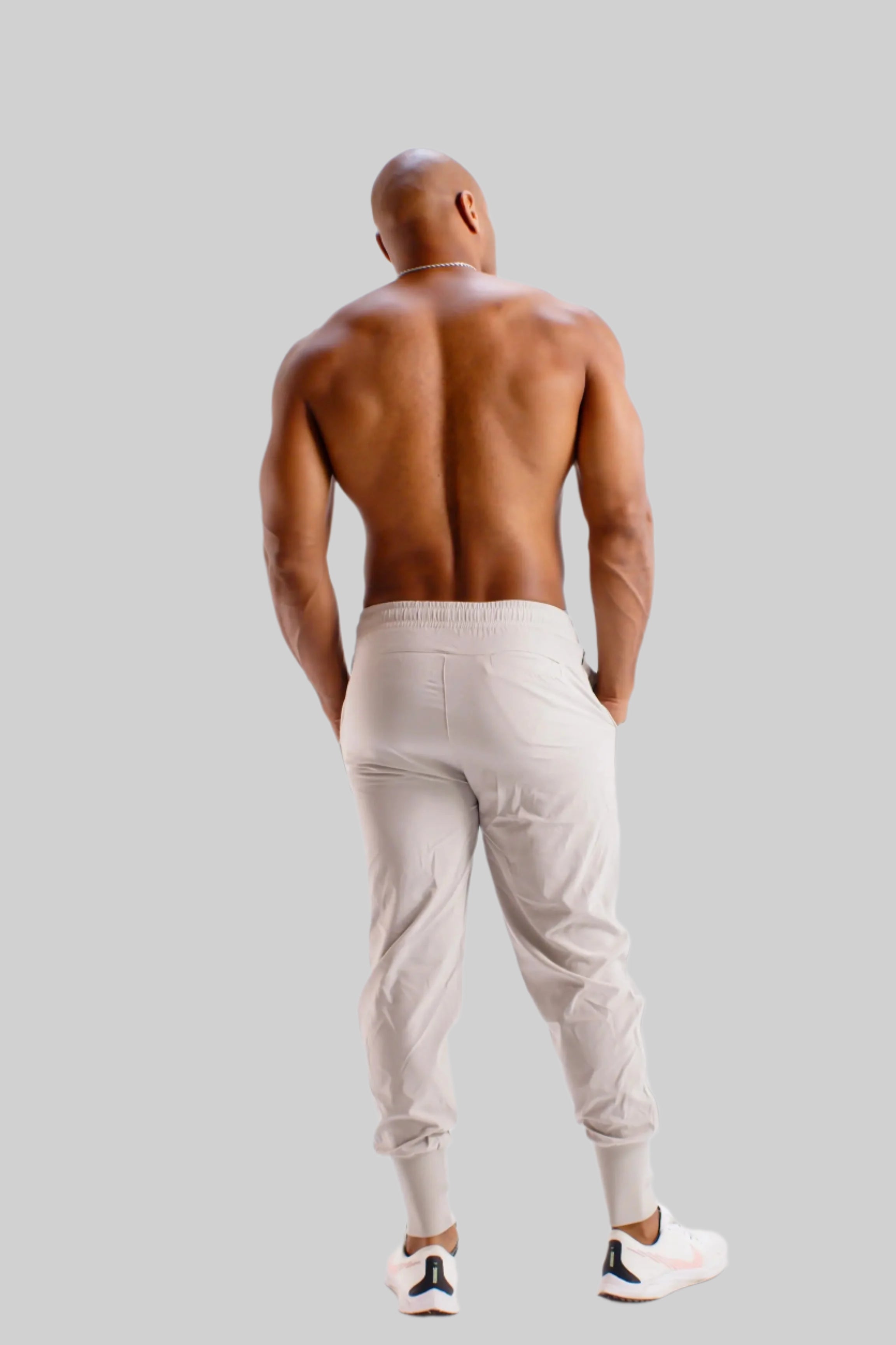Total War Lux Jogger - Pebble Grey Bodcraft