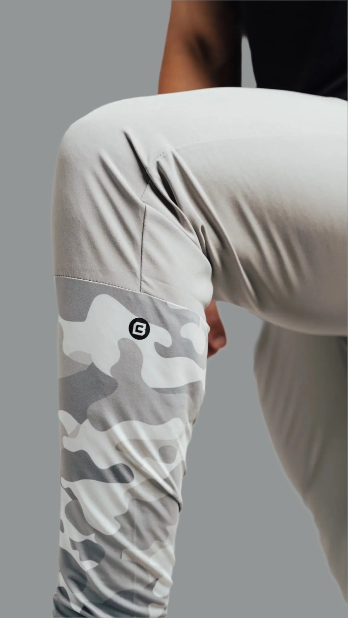 Total War Ai1 Jogger - Ghost Grey / White Camo BodCraft